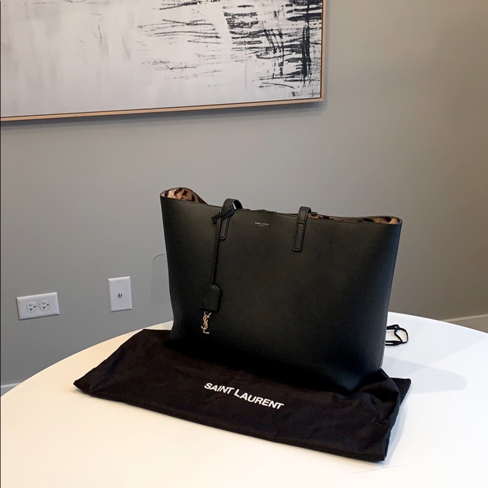 Saint Laurent shopper